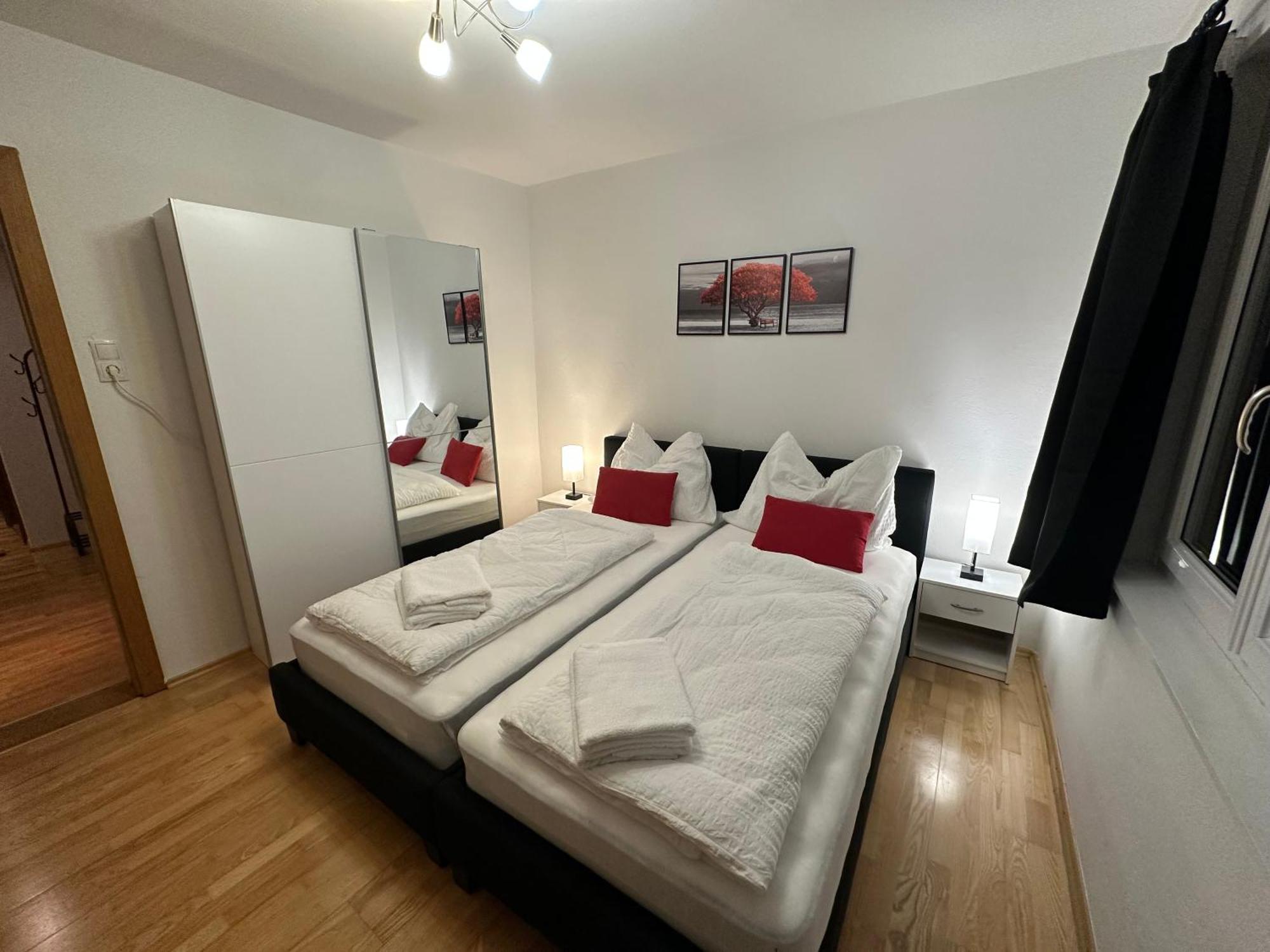 Maisonette-Apartment Mit Grosser Terrasse Im Zentrum Von Brégence Extérieur photo